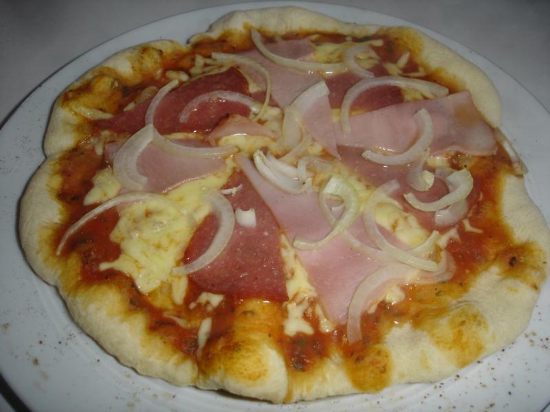 Pizza011.JPG
