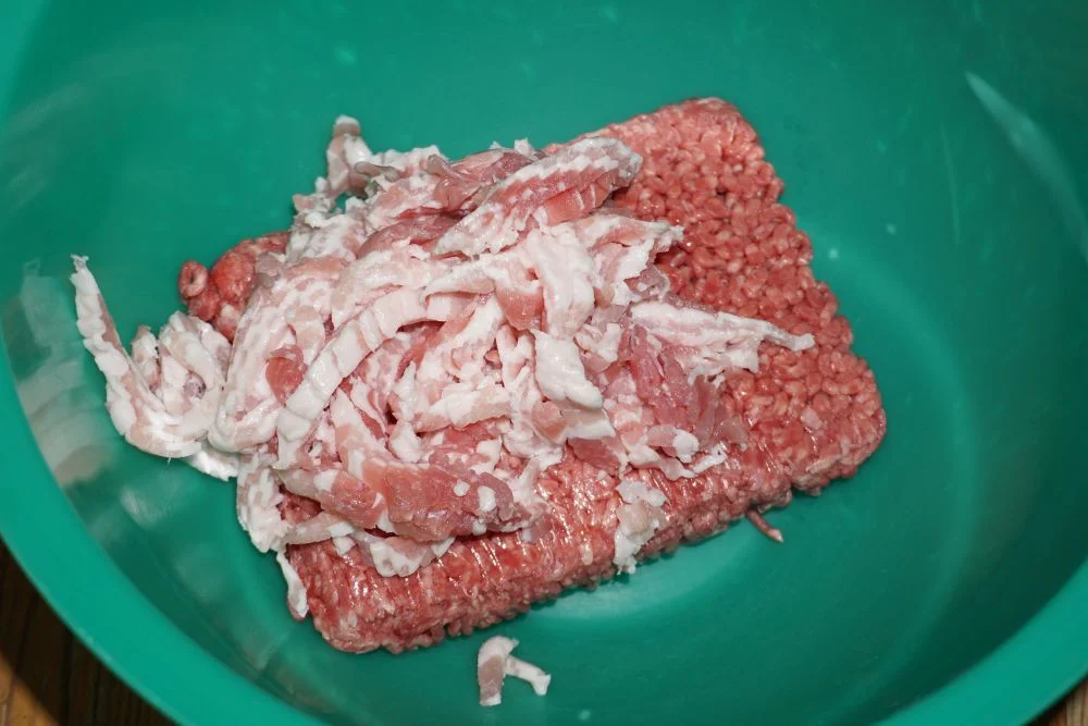 03_Bacon_und_Hack.webp