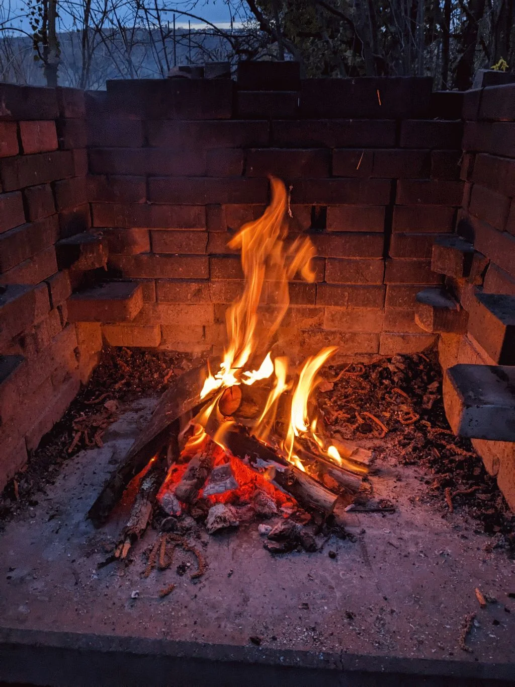 04 - Feuer.webp