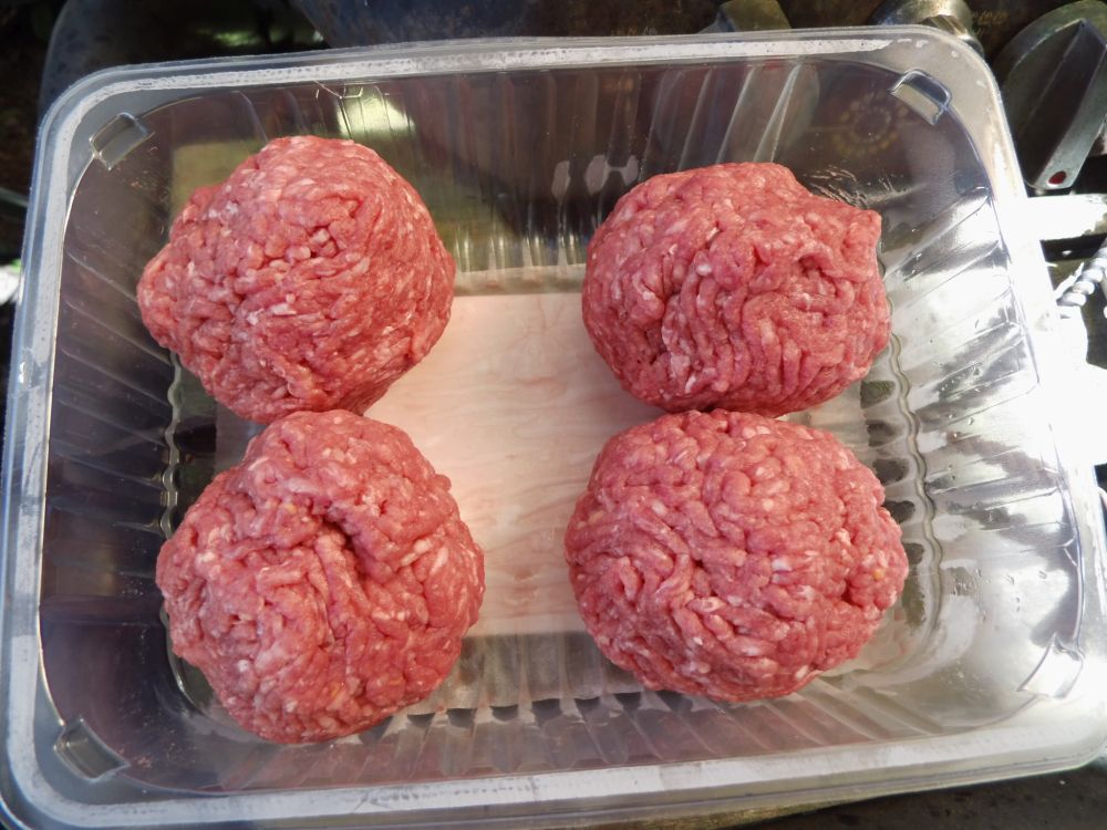 04_Hackbällchen.jpg