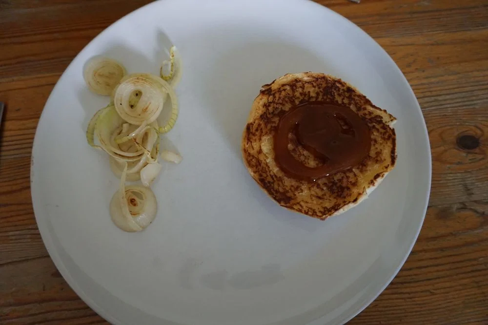 15_Bun_mit_Sauce.webp