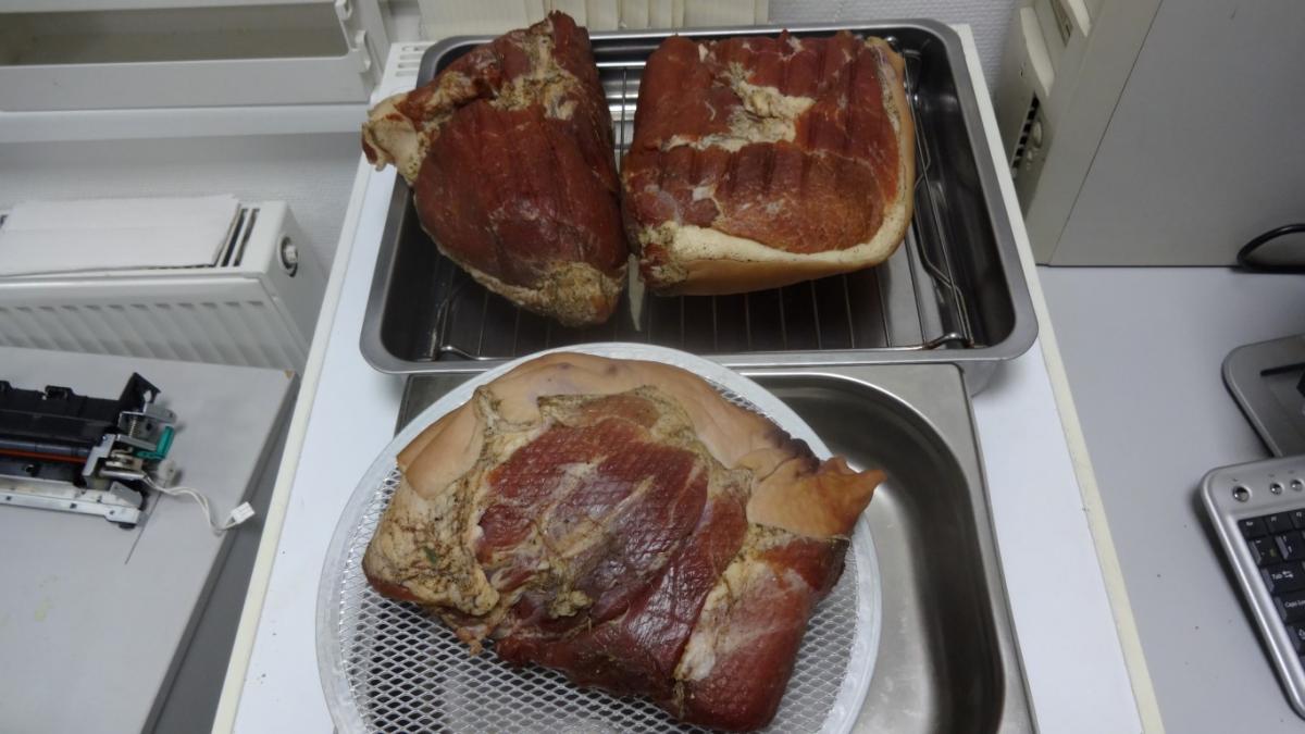 Mein erster Schweineschinken | Grillforum und BBQ - www.grillsportverein.de