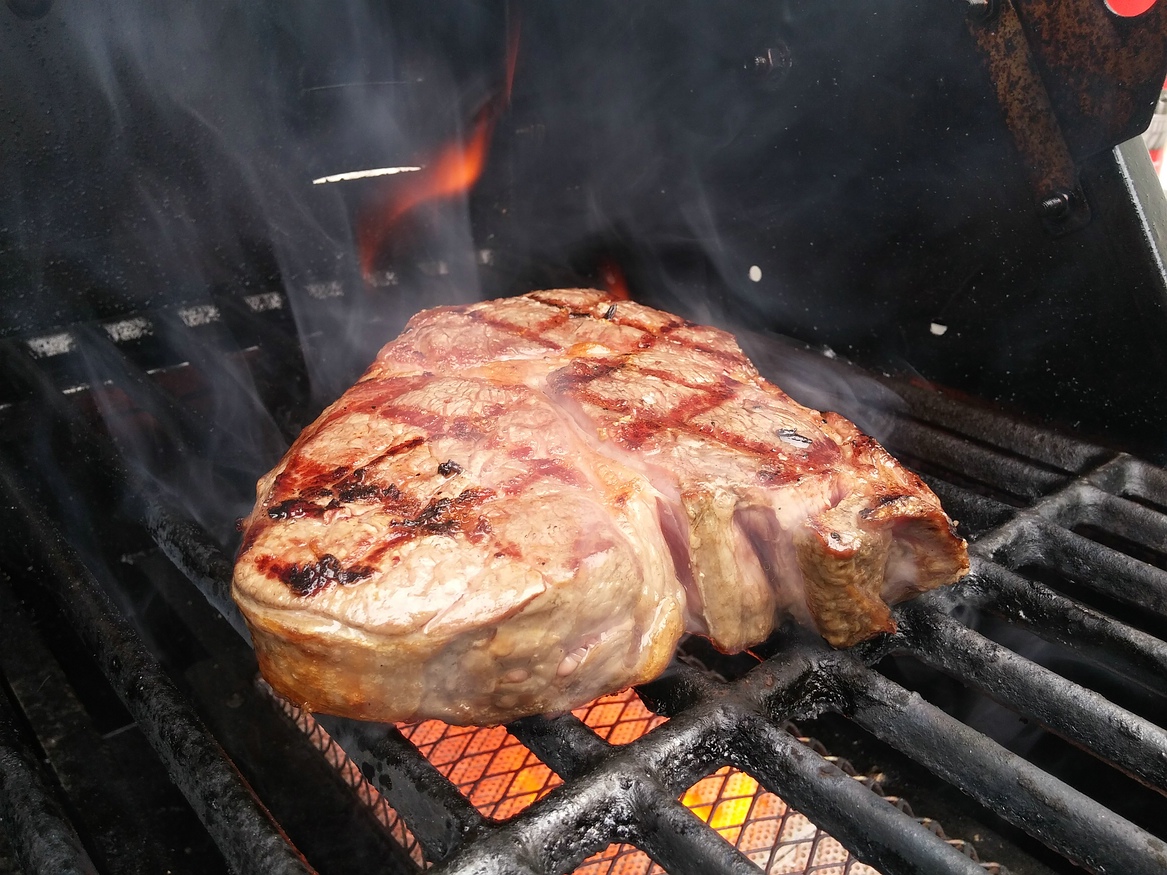 Mariniertes Entrecote-Steak von Aldi. Kann man das überhaupt essen ...