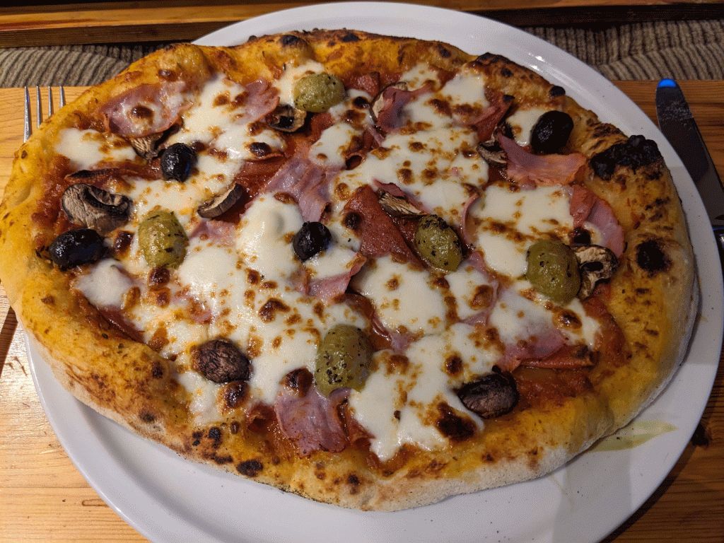 28 - TK-Pizza Olivia.jpg
