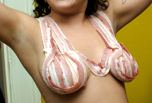 bacon-bra-01.jpg