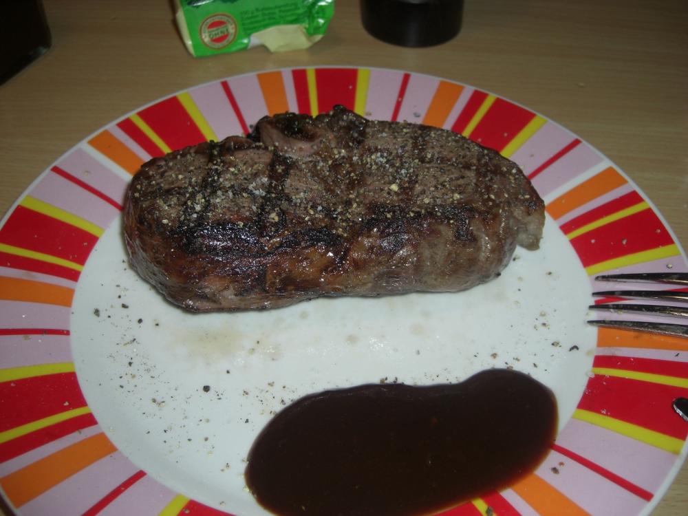 Kleines Stück Fleisch zum Abendessen.... | Grillforum und BBQ - www