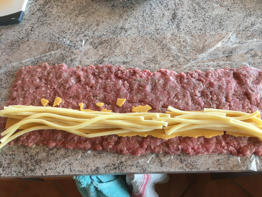 Lyoner Pann Mac ´n Cheese-Ring-Bacon-Bomb | Grillforum ...