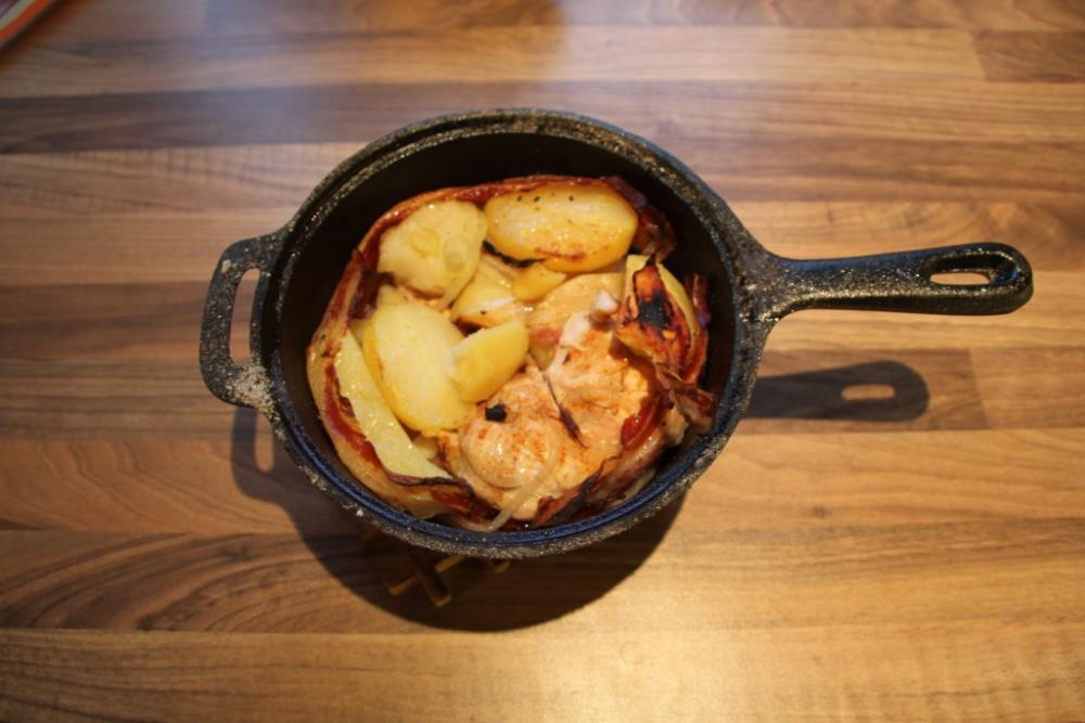 Huhn mit Speck und Kartoffeln aus der Barbecook-Kasserolle | Grillforum ...