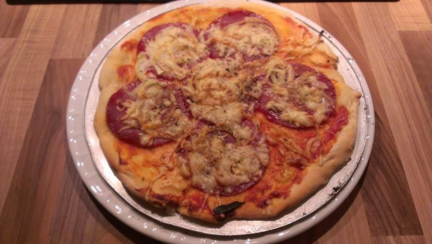 pitzza.jpg
