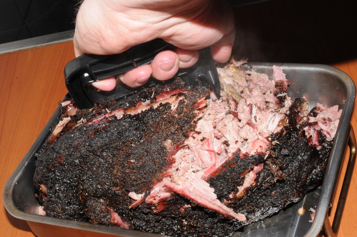 PulledBeef_pull3.JPG
