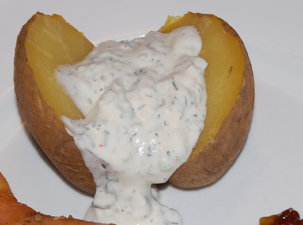 Rezept - Backkartoffeln mit Kräuter-Sauerrahm