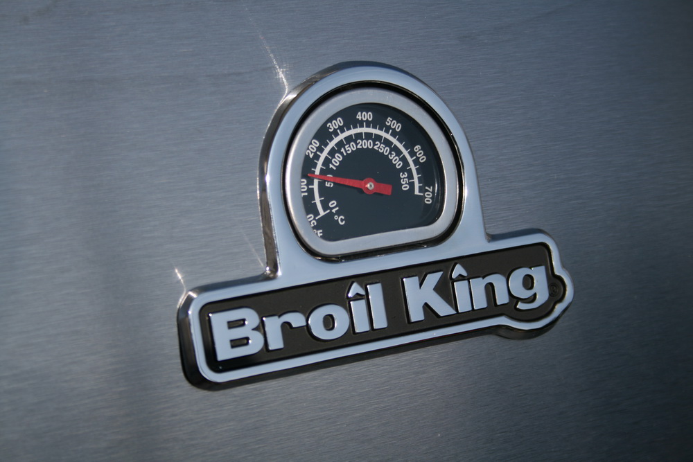 broil-king-sovereign-90-6.jpg
