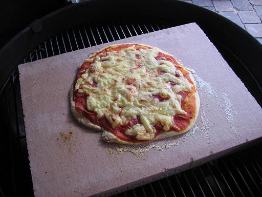 Pizza%20003%20klein.JPG